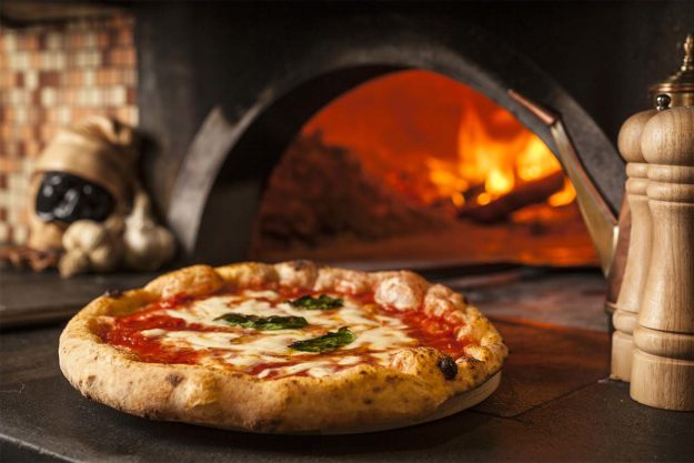 pizza napoletana Archivi - Re Borbone