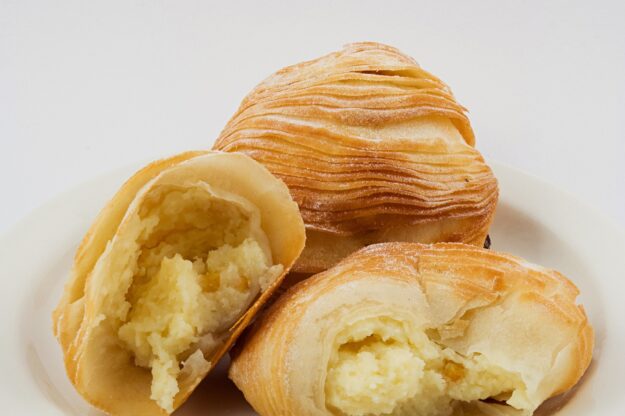 sfogliatella napoletana sfogliatella napoletana